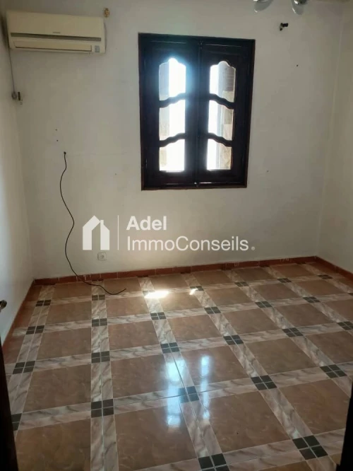 Location Appartement F4 Annaba Annaba