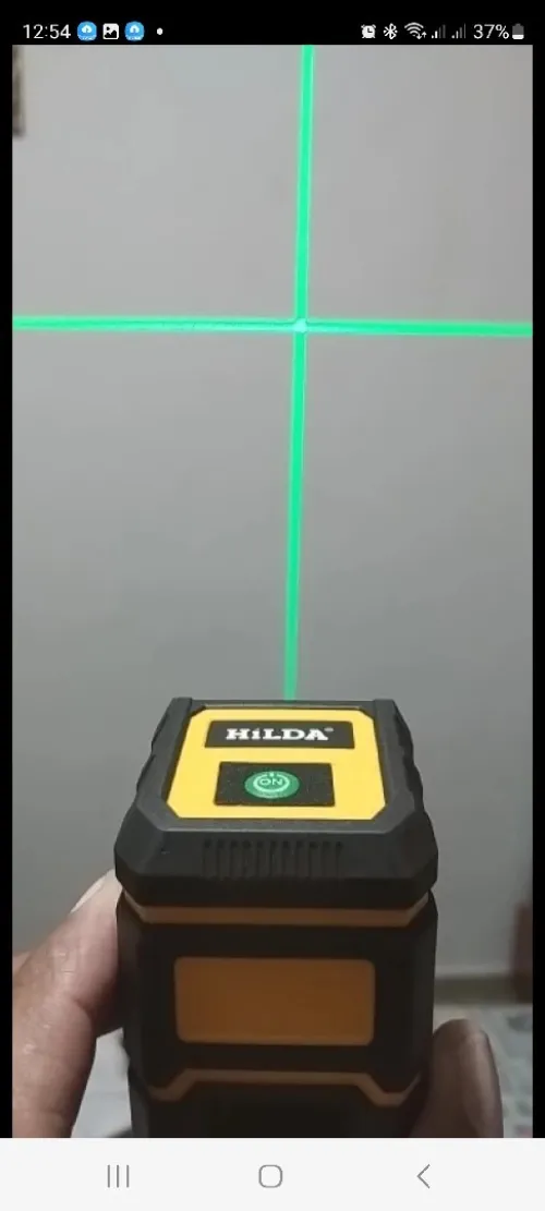 ( Hilda niveau laser هيلدا  ليزر ) + ( mini localisateur inteligent)