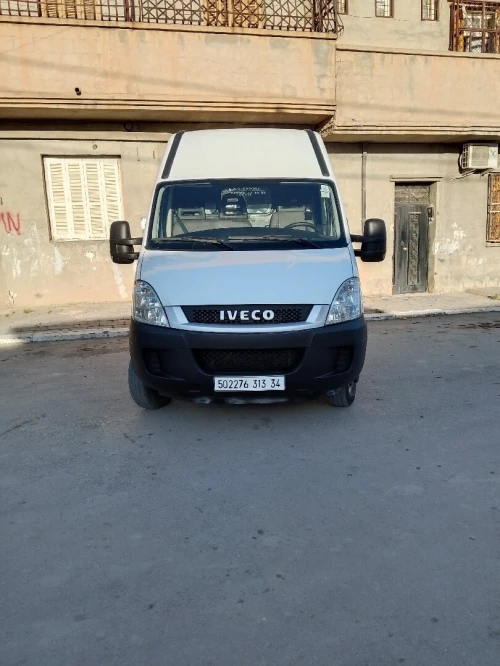 Iveco 35c15 2013