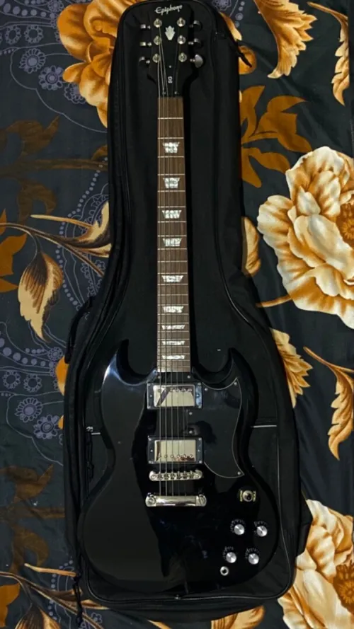 Epiphone SG