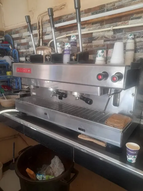 machine 03 bras  canti  + frigo comptoire 120