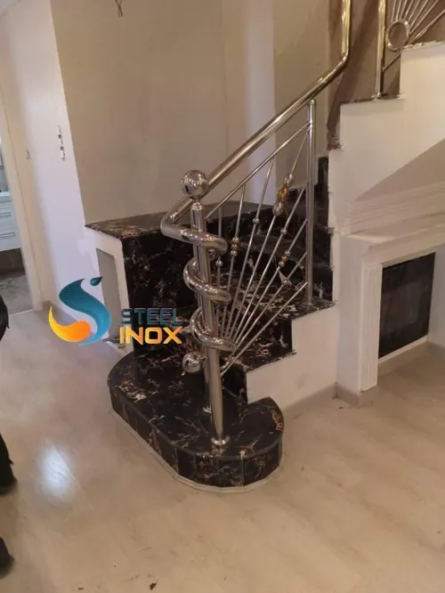 rampe d'escalier en inox