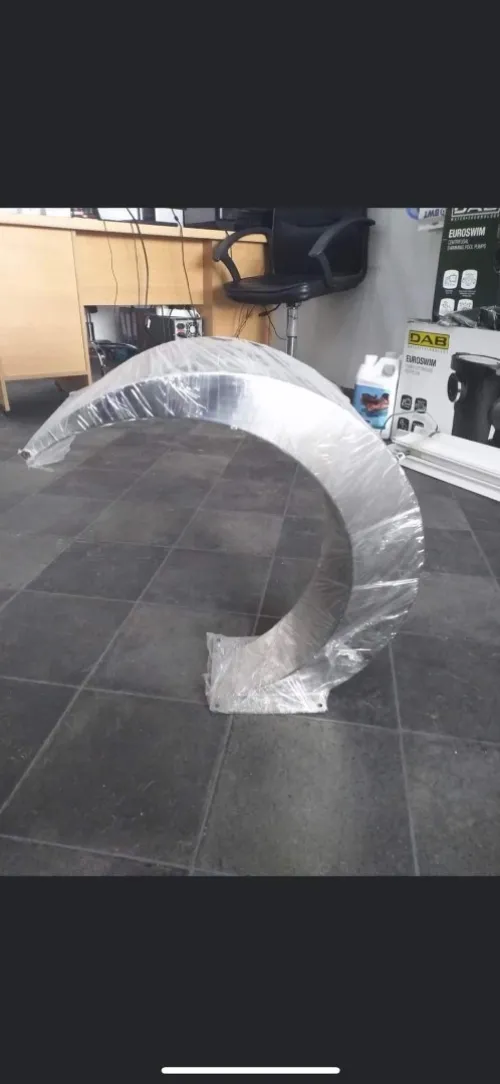 Installation d'équipements de piscines et jacuzzi 