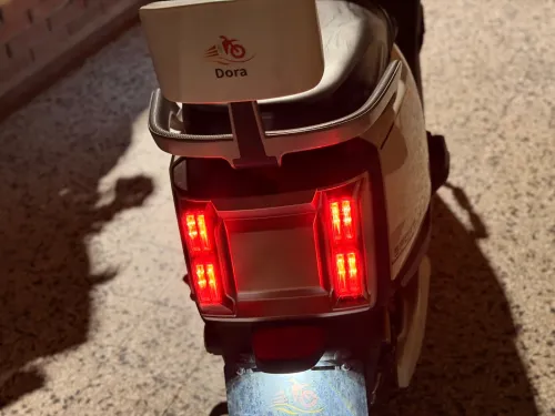 Motos électriques Dora aires 2025