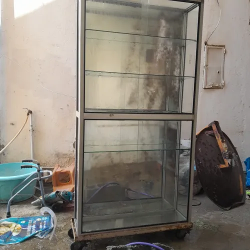 Vitrines