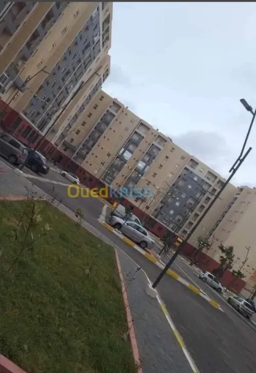 Location Appartement F4 Mostaganem Mezghrane