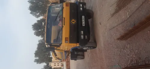 Dongfeng  صهريج نقل المياه 2006