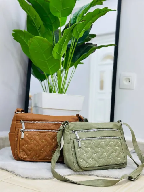 Sacs à main pour femmes qualité TOP importation .