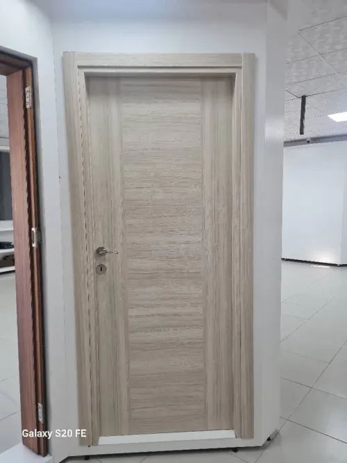 PORTES D'INTERIEUR 