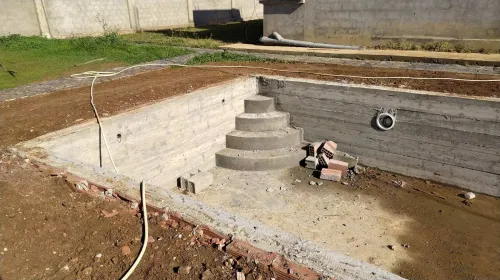 REALISATION et installation DES PISCINES