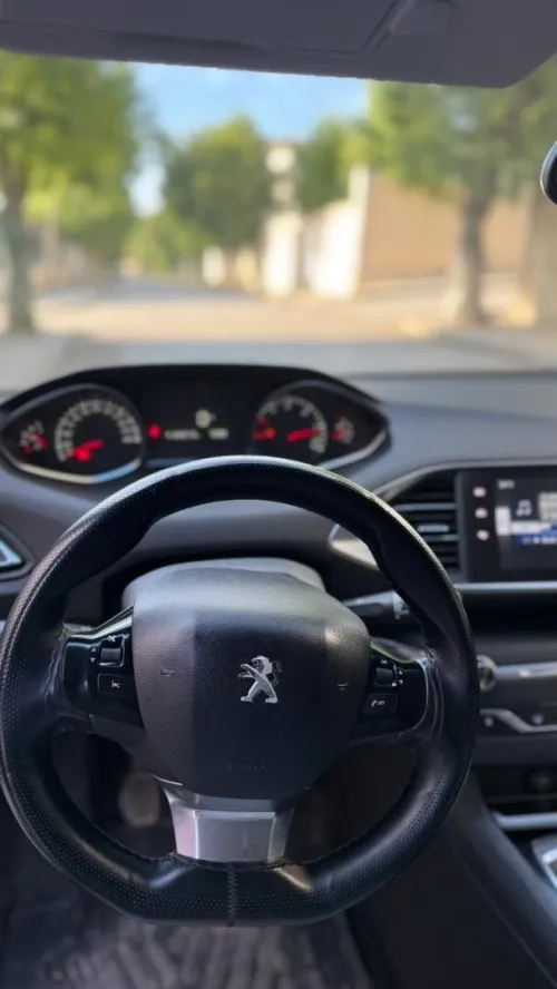 Peugeot 308 2015 Active