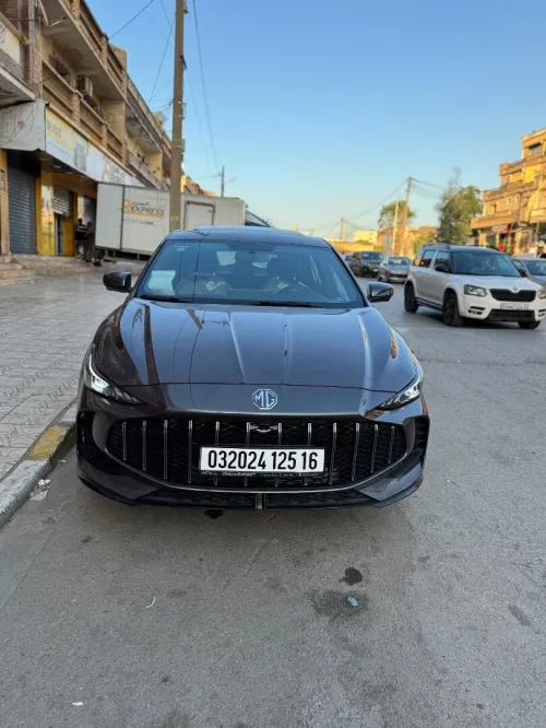 MG MG 5 2025 Luxer