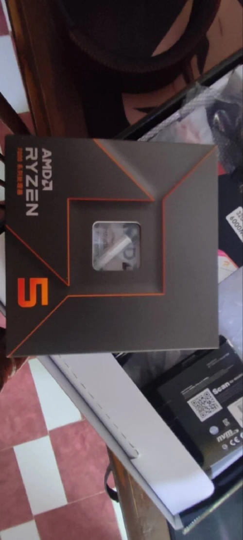 Processeur AMD Ryzen 5 7600X (Socket AM5 / Zen 4)