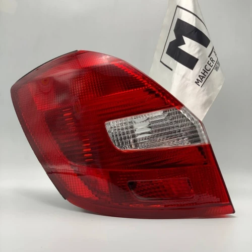 FEU ARRIERE FABIA 2012+ CD/CG (VW/SEAT/SKODA/AUDI)