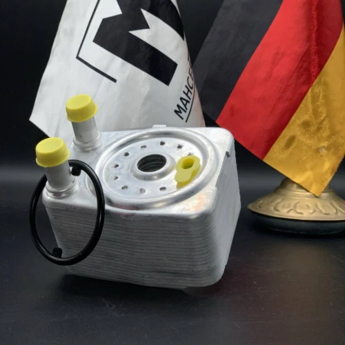 REFROIDISSEUR HUIL GOLF 5 2,0 TDI (VW/SEAT/SKODA/AUDI)