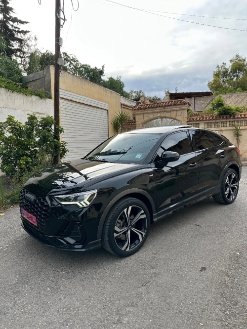 Audi Q3 2023 Sline