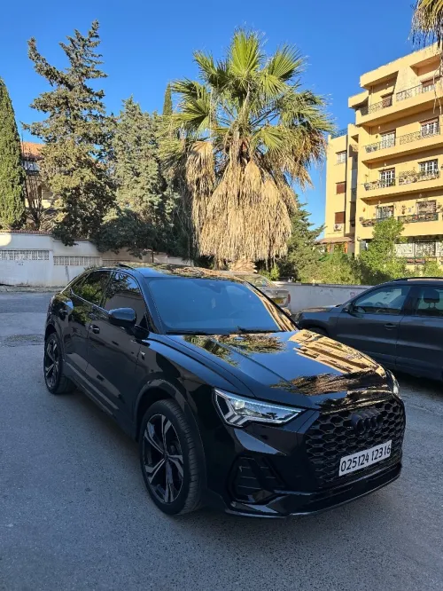 Audi Q3 2023 Sline