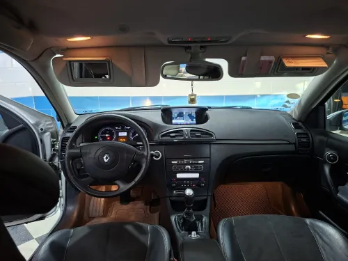 Renault Laguna 2 2004 PREVILEGE