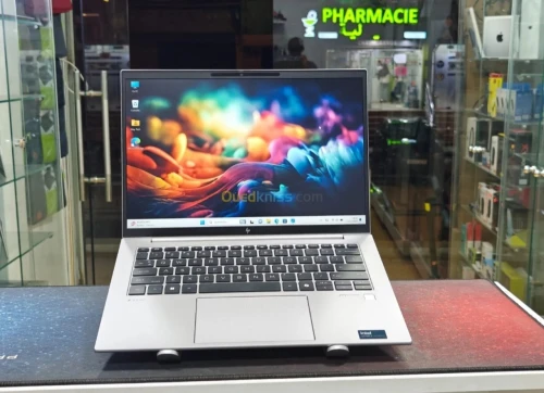 HP ZBOOK FIREFLY G11 Ultra 7 rtx a500 32 ram