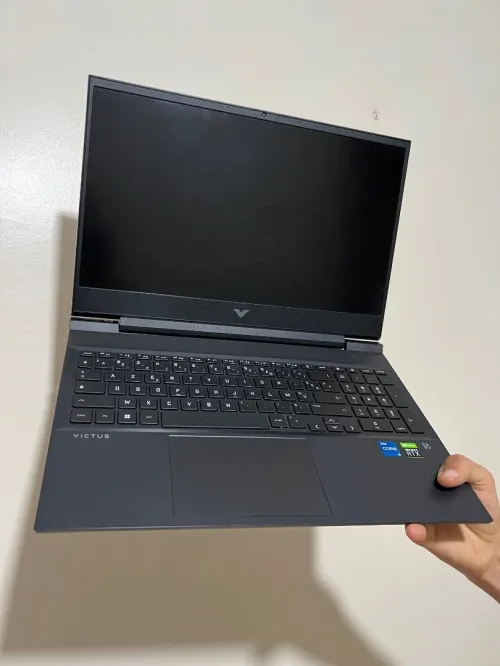 HP Victus 16
