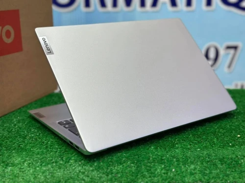 Lenovo ideapad Slim 5 AMD RYZEN 7 7730U 16GO RAM 1TO SSD 14 FHD+ OLED JAMAIS UTILISÉ SOUS EMBALLAGE 