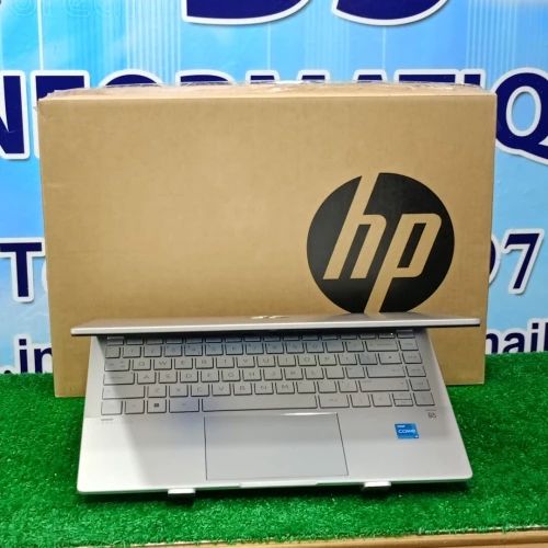  HP Pavilion x360 Inte core i3 1315u RAM 8Gb 256SSD ÉCRAN 14 FUL HD TACTIL ENeuf jamais utilisé 