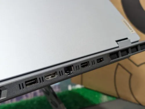 LENOVO LOQ 15AHP10 RYZEN 5 220 16GO RAM 512SSD 15.6 FHD 144HZ RTX 5050 08GO JAMAIS UTILISÉ