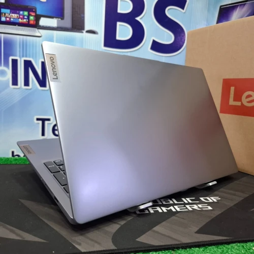 LENOVO IDEAPAD SLIM 3 I7 13620H 16GO RAM 512SSD 15.6 FHD JAMAIS UTILISÉ 