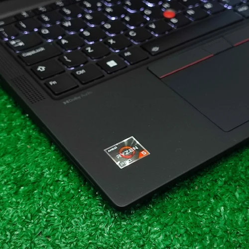 Lenovo ThinkPad X13 Gen 4 AMD Ryzen 5 7540U 16GO RAM 256SSD 13.3 FHD+ JAMAIS UTILISÉ SOUS EMBALLAGE 
