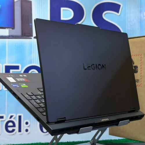 Lenovo LEGION Y7000P I9 14900HX 16GO RAM 1TO SSD 16.1 QHD 240HZ RTX 5060 08GO JAMAIS UTILISÉ 