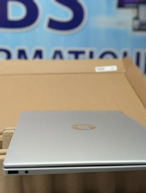 HP omniBook 5 Ultra 7 255U RAM 16GB 1TB écran 16 2K Tactile  jamais utilisé sous emballage