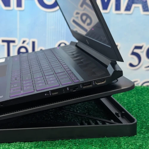 HP Pavilion gaming i7 10750H RAM 16GB 512SSD écran 15.6 full HD GTX 1650 TI  4GB