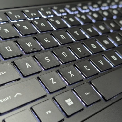 HP OMEN 16 I7-14650HX 16GO RAM 1TO SSD 16.1 QHD 240HZ RTX 5070 08GO JAMAIS UTILISÉ