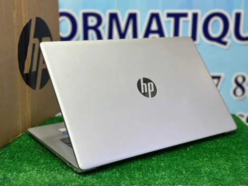 HP 17 i5 1334U RAM 16GB 512SSD 17.3 HD+ Neuf jamais utilisé 