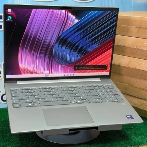 HP ZBook  16 G11 ultra 7 155H RAM 16GB 1TB SSD RTX 500 4GB écran 16  jamais utilisé sous emballage