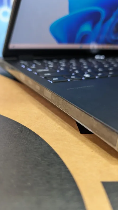 Lenovo Légion Y7000P IRX10 / i9 14900HX / RTX 5070 / Ram 32GB DDR5 / 1To NVME / 16" 2k 240 Hz