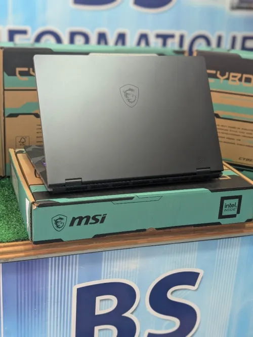 MSI CYBORG 15 / i7 13620H / RTX 5060 8GB / 16GB DDR5 / 512 GB SSD NVME/ ÉCRAN 15,6'' FHD IPS 144HZ
