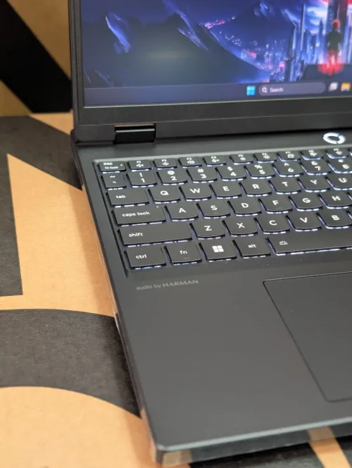Lenovo légion 5 AMD Ryzen 7 260 W RAM 16GB 512SSD  RTX 5060  8GB écran 15.3 165HZ jamais utilisé SOUS emballage