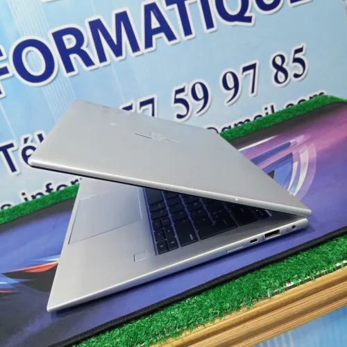 HP elitebook 845 G9 AMD Ryzen 5 6650U RAM 16GB 256SSD écran 14 full HD 