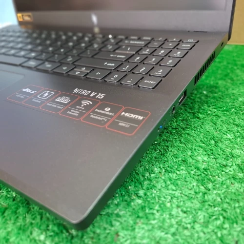 ACER NITRO V15 i7-13620H 16GO RAM 512 SSD 15.6 FHD 165Hz RTX 4050 6GB jamais utilisé 