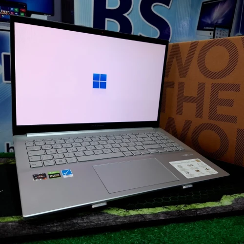 ASUS VIVOBOOK 15 OLED AMD RYZEN 9 5900HX 16GO RAM 512SSD 15.6 FHD OLED RTX 3050 04GO GDDR6