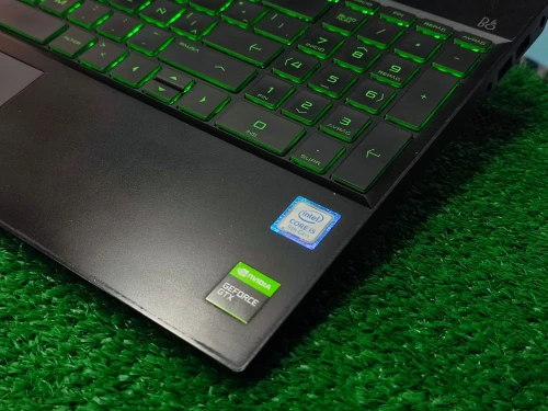 HP PAVILION GAMING 15 I5 9300H 16GO RAM 256SSD 15.6 FHD GTX 1050 04 GO 