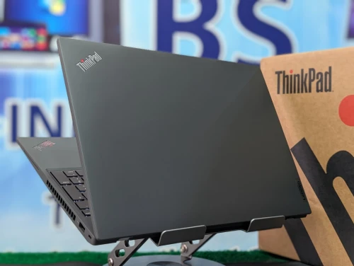 LENOVO THINKPAD T16 GEN 2 RYZEN 7 7840U16GO RAM 512SSD 16 FHD+ TACTILE JAMAIS UTILISÉ