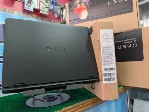HP OMEN 16Z AP000 AMD RYZEN 9 8940HX 16GO 1000GO SSD NVIDIA GEFORCE RTX5060 8GO NEUF SOUS EMBALLAGE