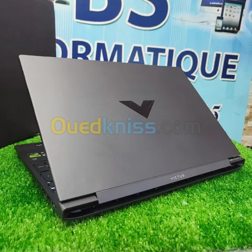 HP VICTUS Ryzen 5 7535HS 08GO RAM 512 SSD15.6 FHD 144 RTX 2050 JAMAIS UTILISÉ SOUS EMBALLAGE 