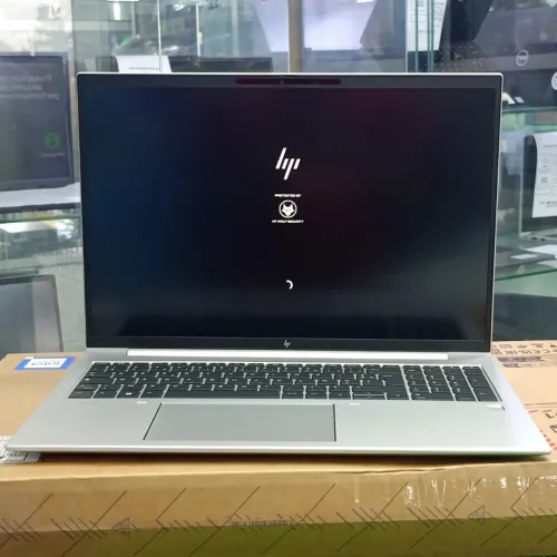 HP ELITEBOOK 865 G10 ryzen 7 7840U RAM 32GB 256SSD écran 16 FUL HD JAMAIS UTILISÉ SOUS EMBALLAGE
