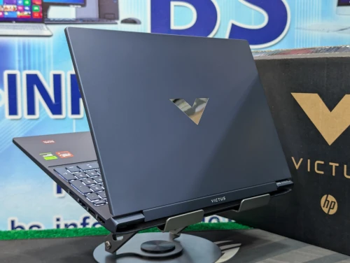 HP VICTUS LAPTOP 15 AMD RYZEN AI 7 350 16GO RAM 1TO SSD 15.6 FHD 144HZ RTX 5050 08GO JAMAIS UTILISÉ