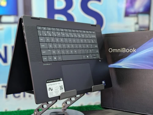 HP OmniBook X Flip 16 Intel Core Ultra 7 256V /16Go / 1To SSD / Écran tactile 2K 360 JAMAIS UTILISÉ
