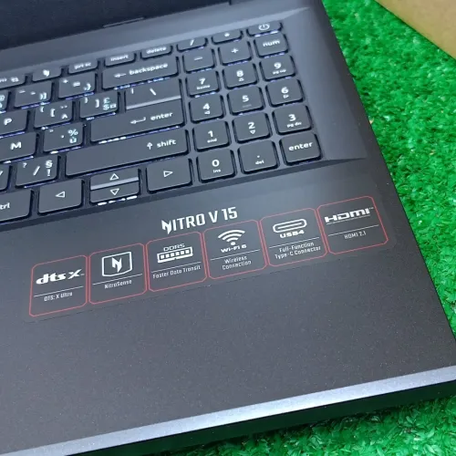 Acer Nitro V15 AMD Ryzen 7 7735HS RAM 16Gb 1TB SSD RTX 4060 8GB écran15.6144GHz Neuf jamais utilisé