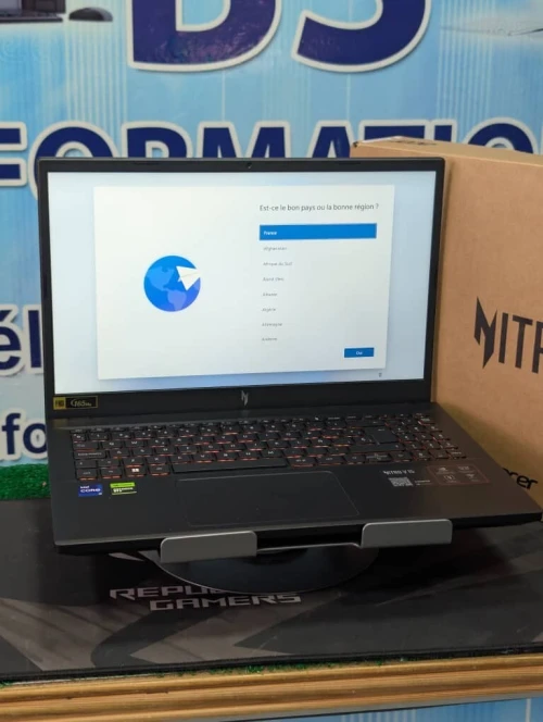 Acer nitro v15 i9 13900H RAM 16GB 512SSD RTX 5060 8GB écran15. 165ghz jamais utilisé sous emballage